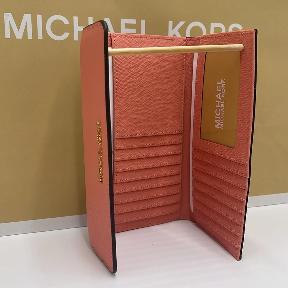 MICHAEL KORS JET SET TRAVEL LARGE TRIFOLD WALLET SHERBERT COLOR NWT